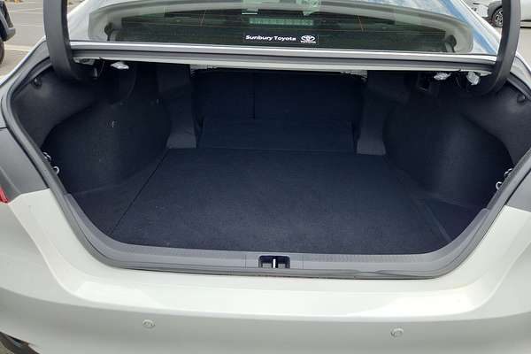 2024 Toyota Camry Ascent AXVH70R