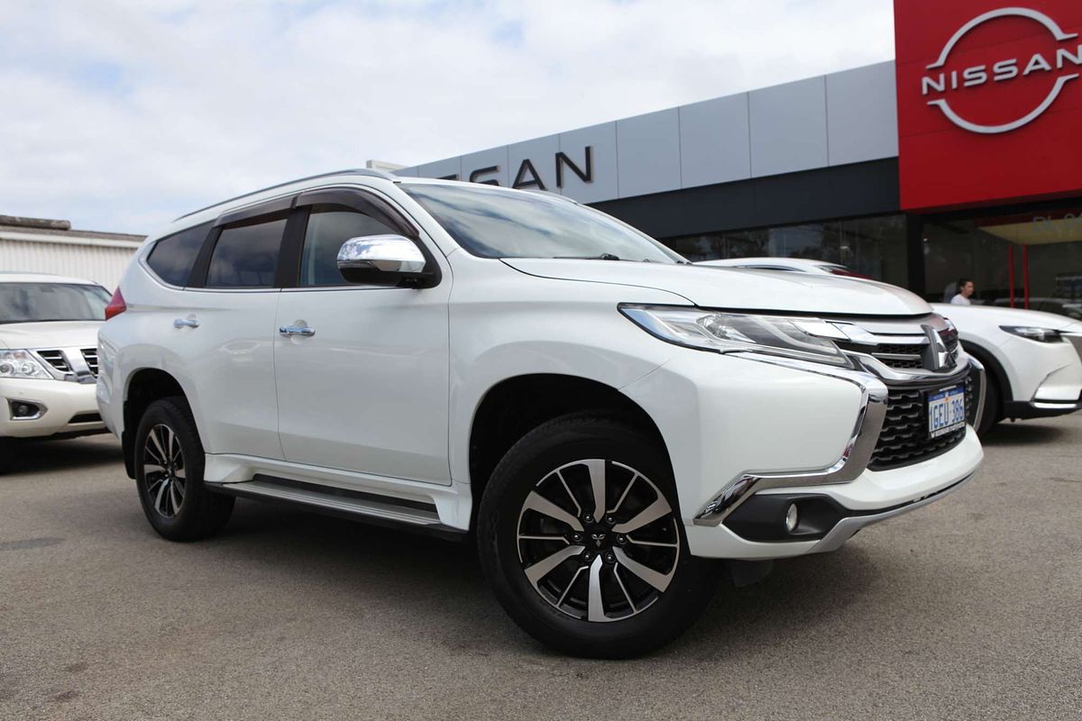 2016 Mitsubishi Pajero Sport GLS QE