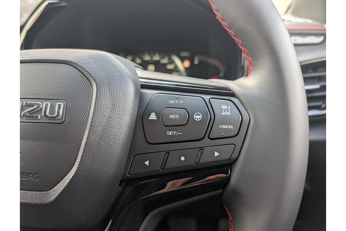 2025 Isuzu D-MAX X-TERRAIN 4X4