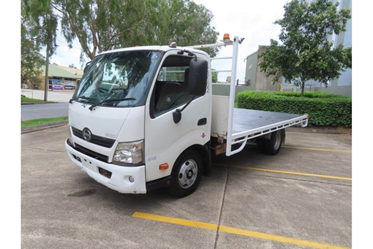 2015 Hino 300 Series 616 Trade Ace IFS 4x2