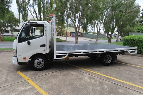 2015 Hino 300 Series 616 Trade Ace IFS 4x2