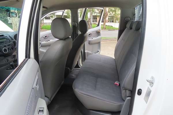 2008 Toyota Hilux SR5 KUN26R 4X4