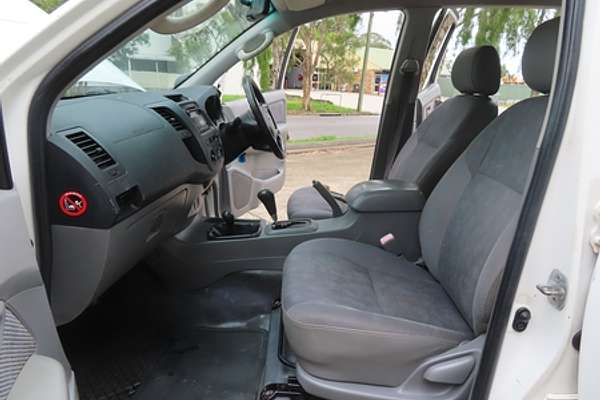 2008 Toyota Hilux SR5 KUN26R 4X4