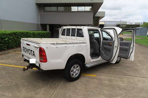 2008 Toyota Hilux SR5 KUN26R 4X4
