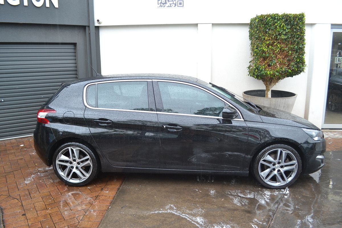 2016 Peugeot 308 Allure Premium T9