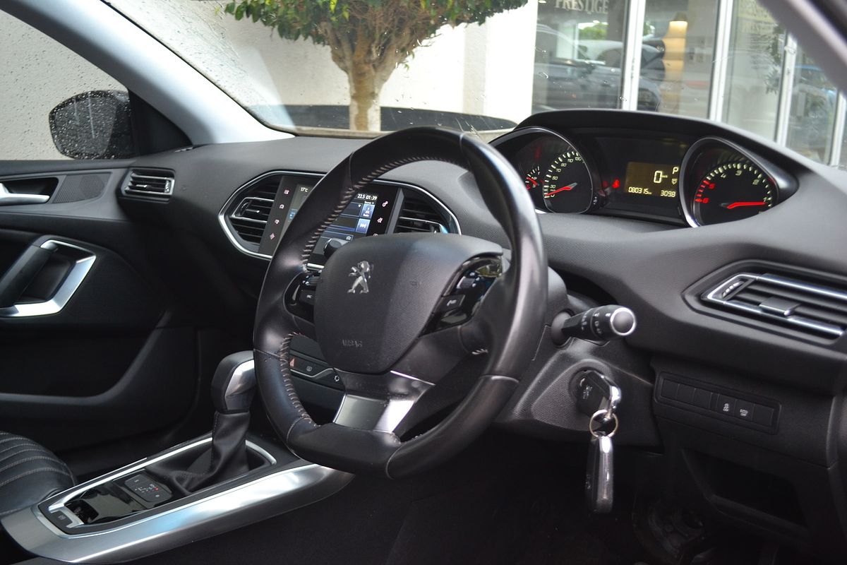 2016 Peugeot 308 Allure Premium T9