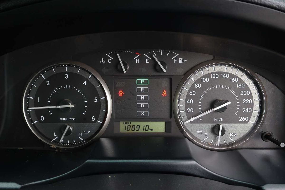 2015 Toyota Landcruiser GXL VDJ200R