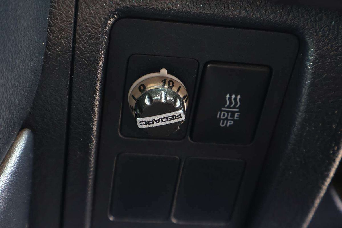 2015 Toyota Landcruiser GXL VDJ200R