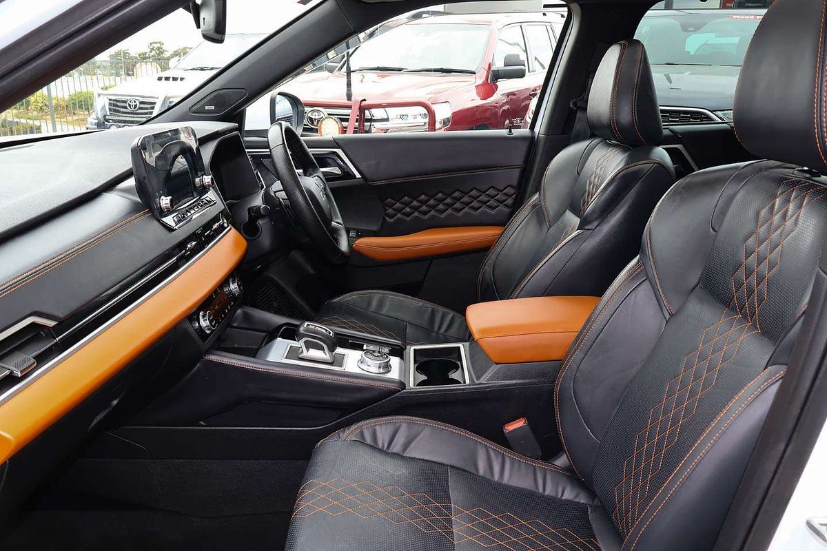 2022 Mitsubishi Outlander Exceed Tourer ZM