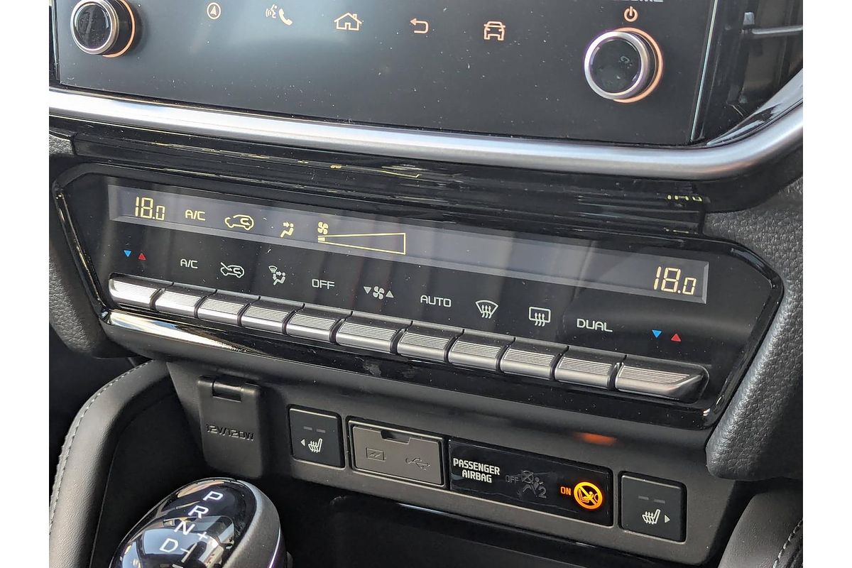 2025 Isuzu MU-X X-TERRAIN