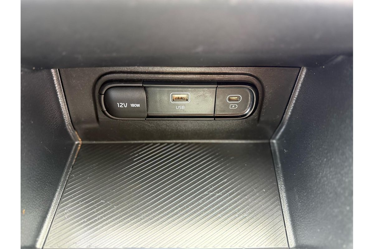 2022 Kia Sportage S NQ5