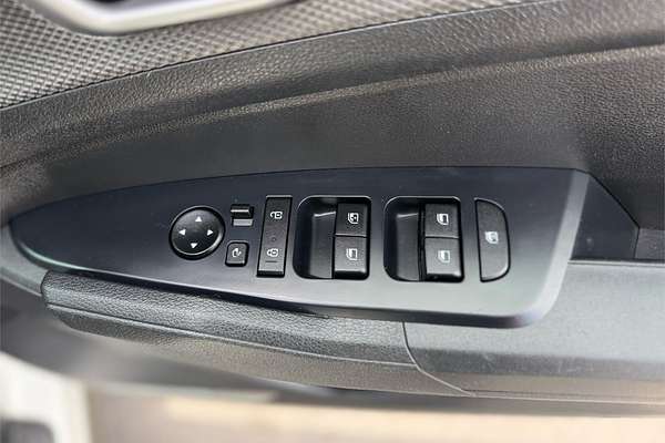 2022 Kia Sportage S NQ5