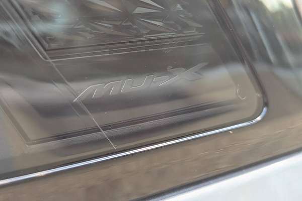 2025 Isuzu MU-X X-TERRAIN