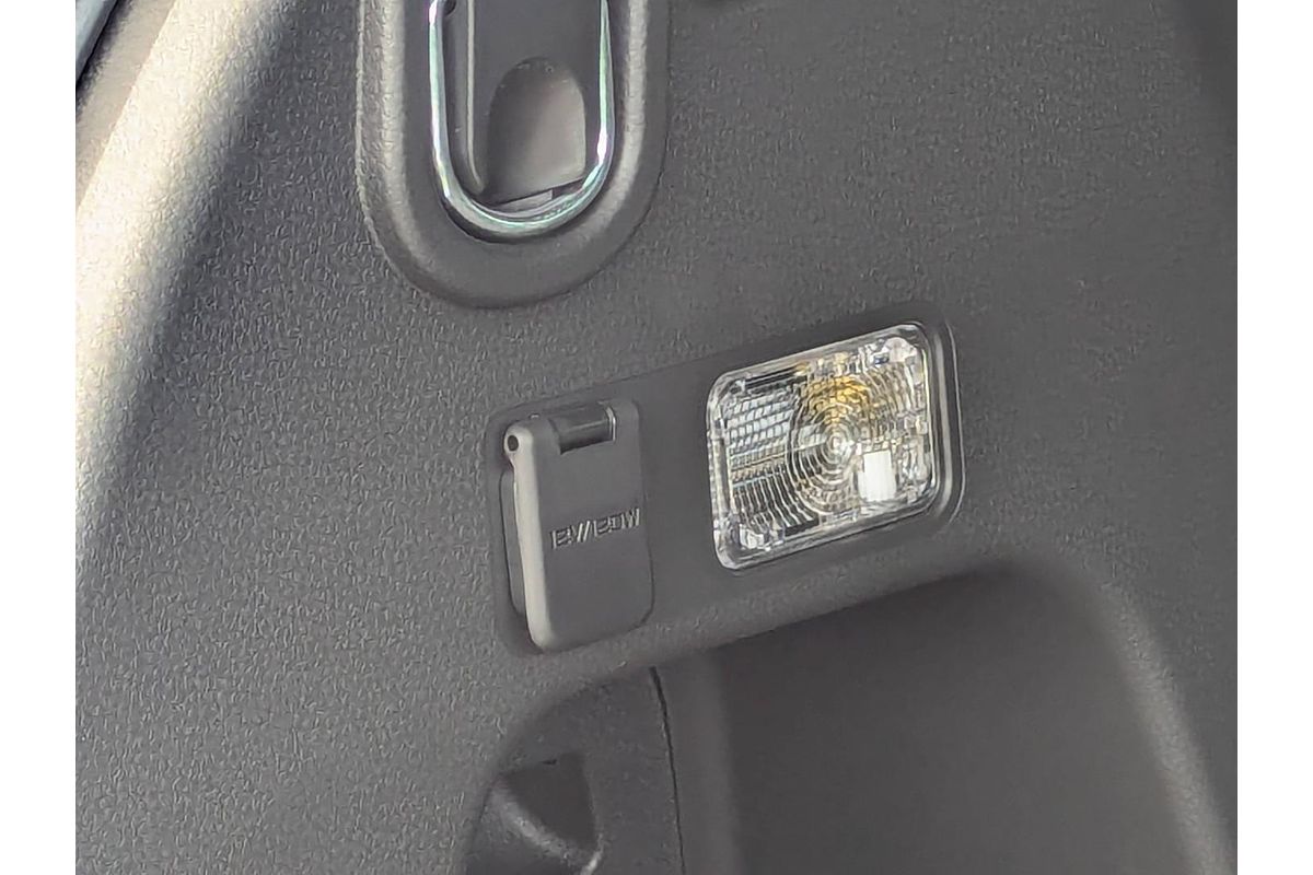 2025 Isuzu MU-X X-TERRAIN