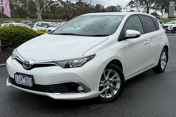 2015 Toyota Corolla Ascent Sport ZRE182R