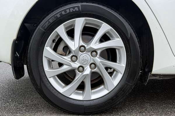 2015 Toyota Corolla Ascent Sport ZRE182R