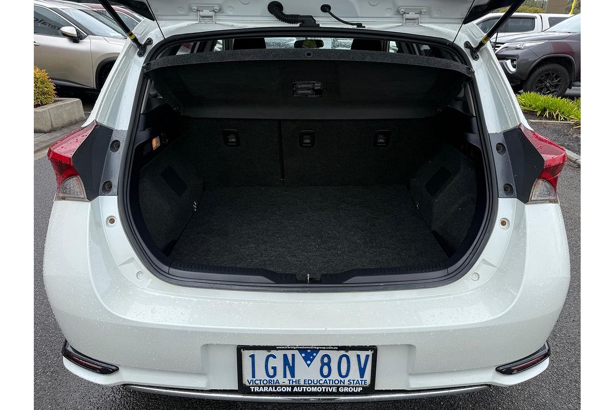 2015 Toyota Corolla Ascent Sport ZRE182R