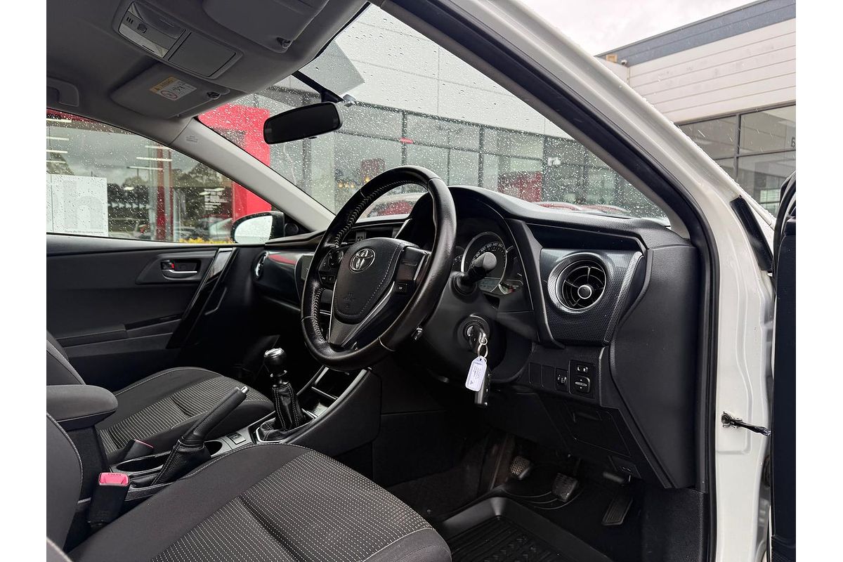 2015 Toyota Corolla Ascent Sport ZRE182R