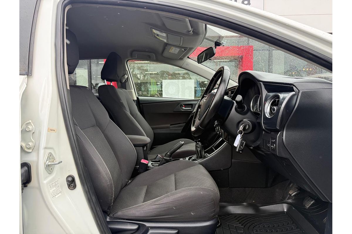 2015 Toyota Corolla Ascent Sport ZRE182R