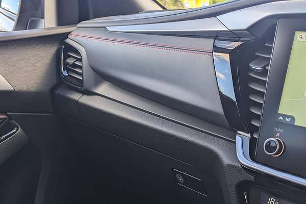 2025 Isuzu MU-X X-TERRAIN