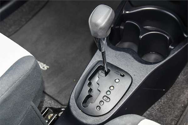 2014 Toyota Yaris YR NCP130R