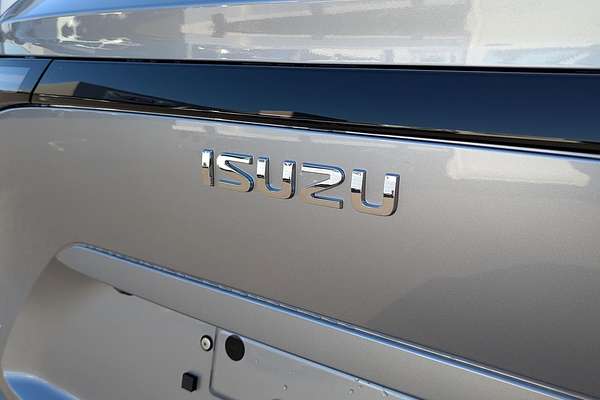 2025 Isuzu MU-X LS-T
