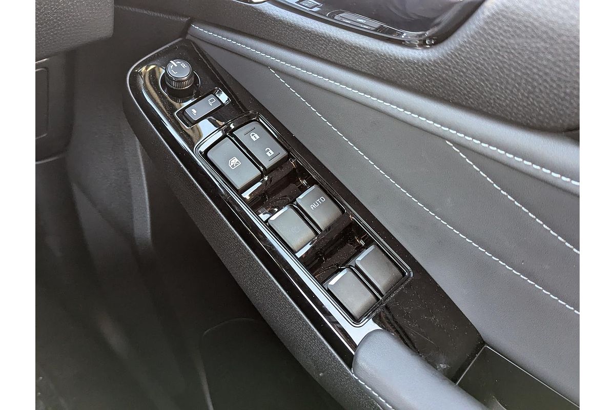 2025 Isuzu MU-X LS-T