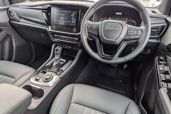 2025 Isuzu MU-X LS-T