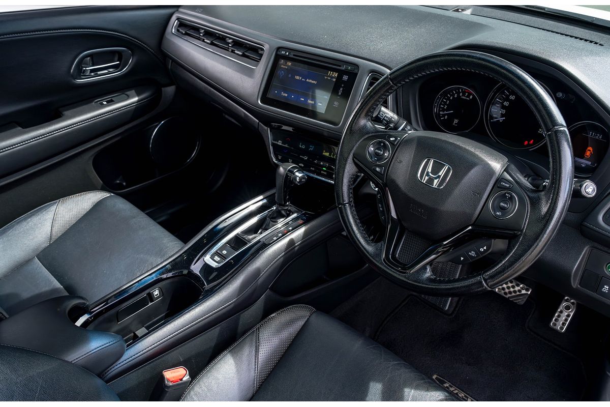 2016 Honda HR-V Sport 1.8P/Cvt/Sw/5D