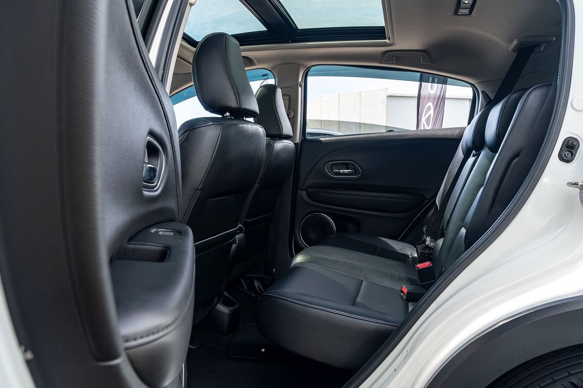 2016 Honda HR-V Sport 1.8P/Cvt/Sw/5D