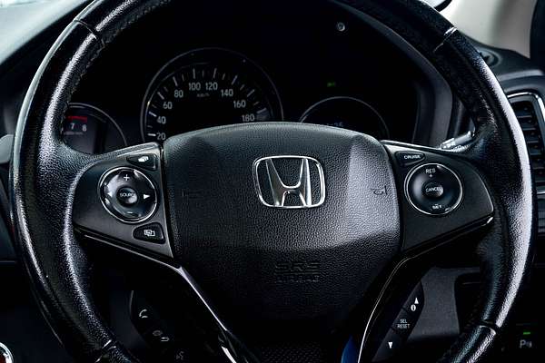 2016 Honda HR-V Sport 1.8P/Cvt/Sw/5D