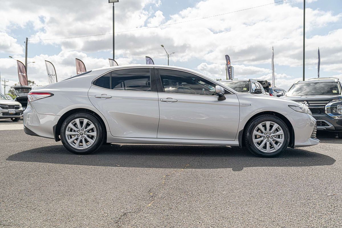 2019 Toyota Camry Ascent AXVH71R