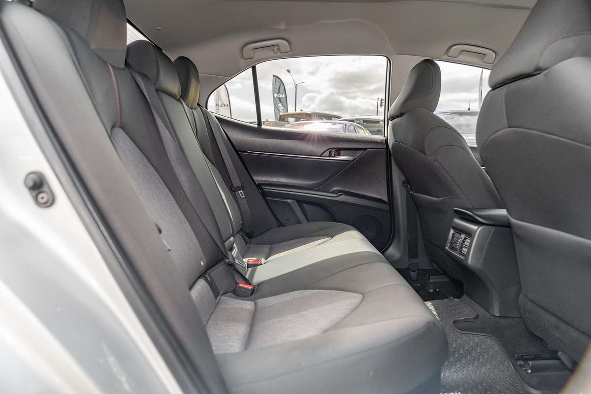 2019 Toyota Camry Ascent AXVH71R