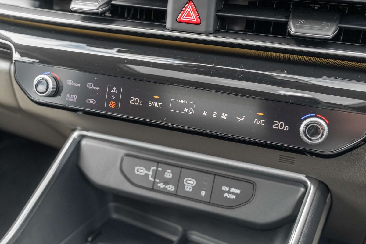 2025 Kia Carnival GT-Line KA4 PE