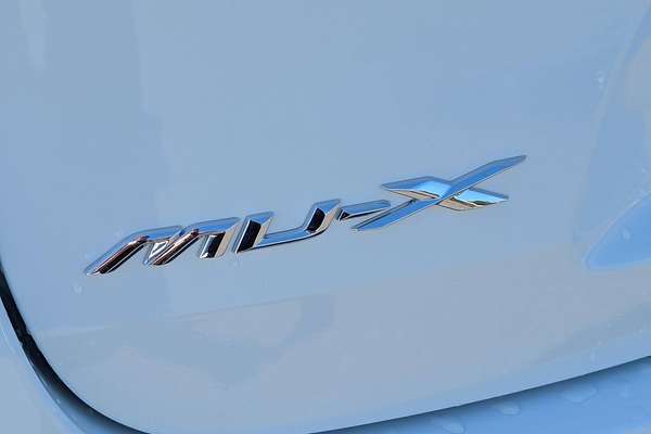 2025 Isuzu MU-X LS-M