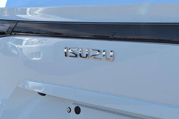 2025 Isuzu MU-X LS-M