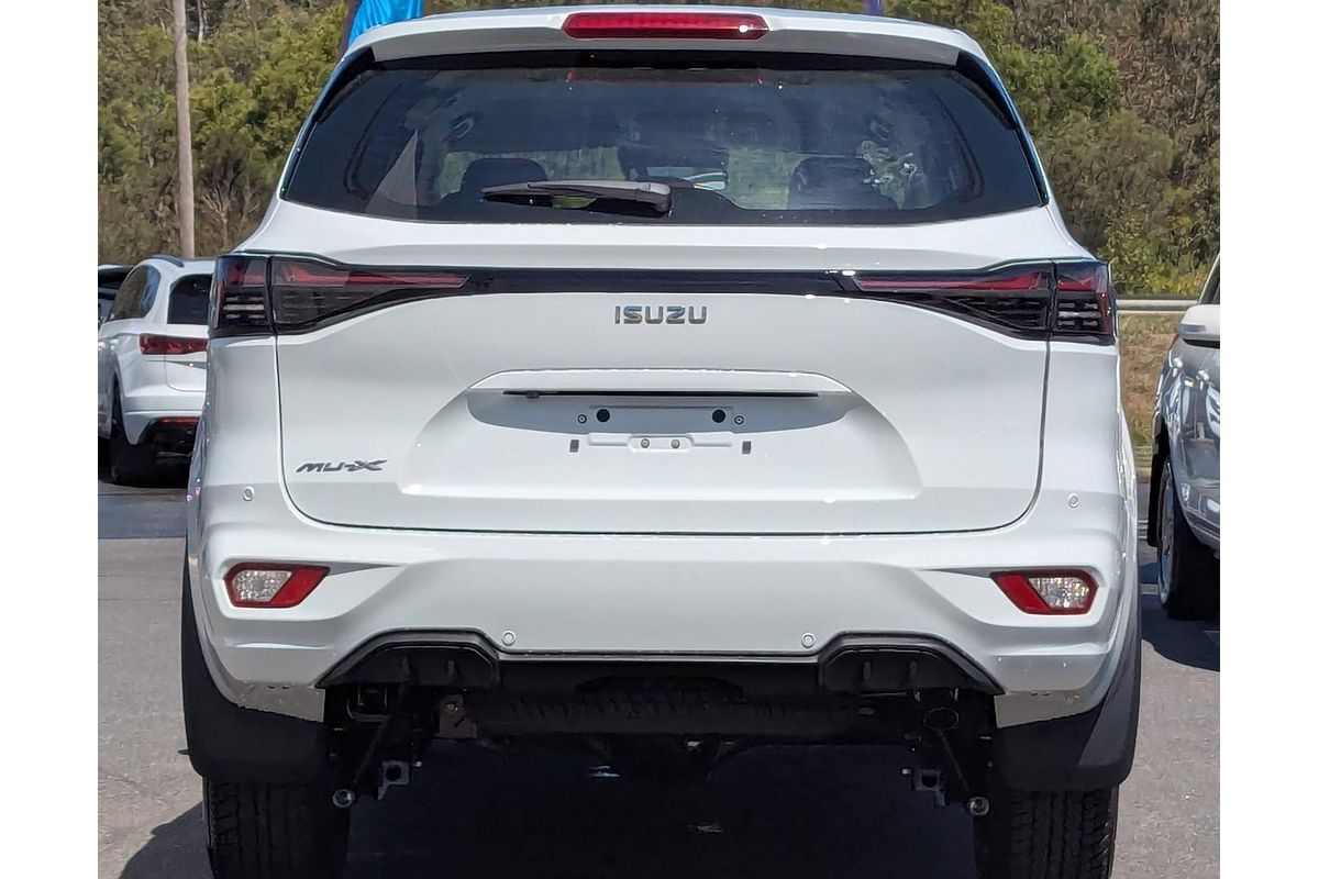 2025 Isuzu MU-X LS-M