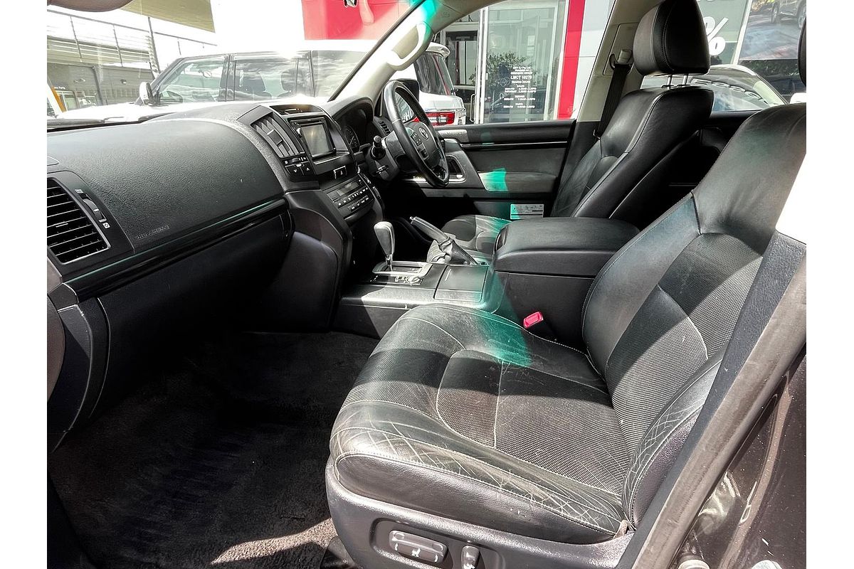 2012 Toyota Landcruiser Altitude VDJ200R