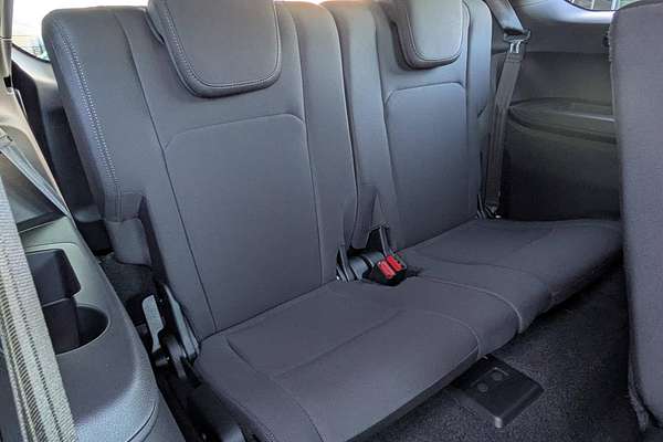 2025 Isuzu MU-X LS-M