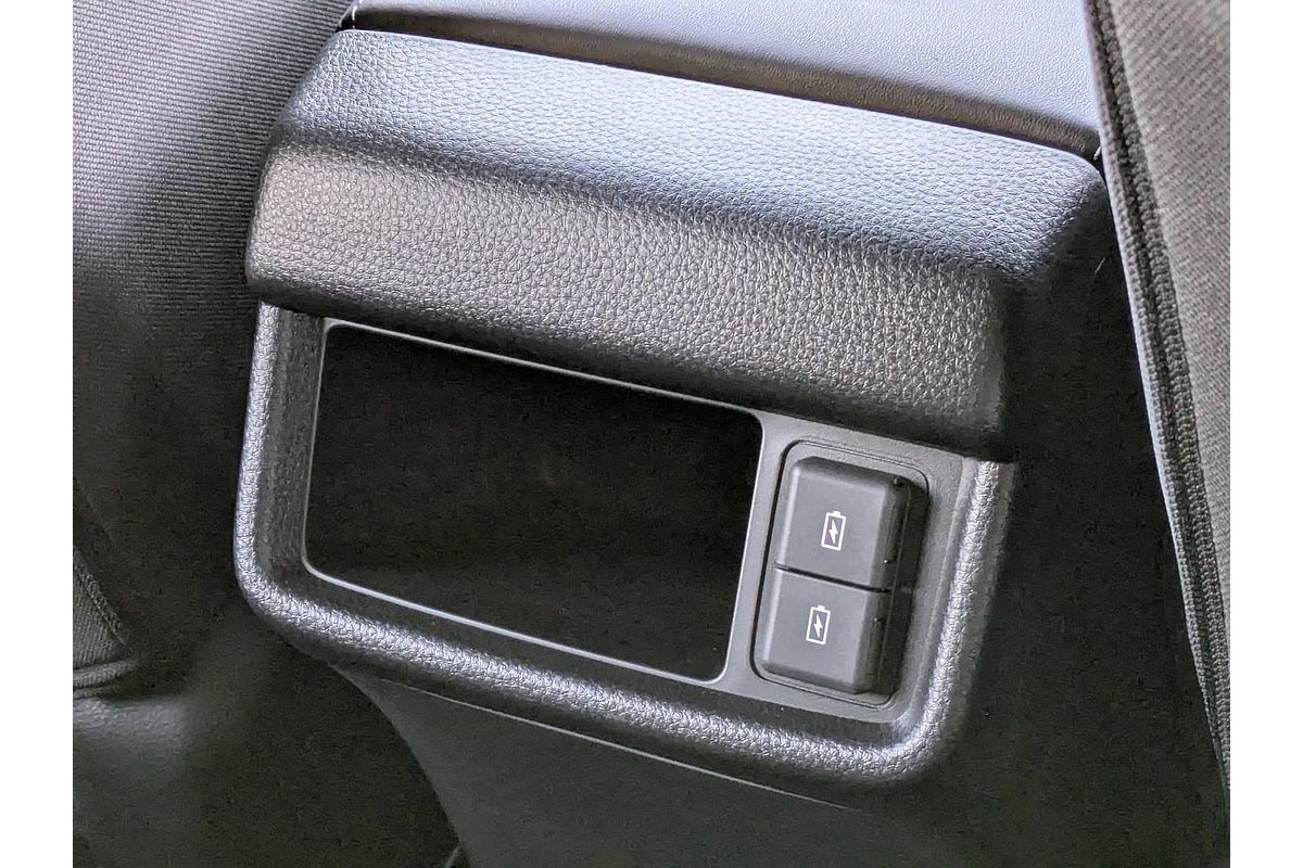 2025 Isuzu MU-X LS-M