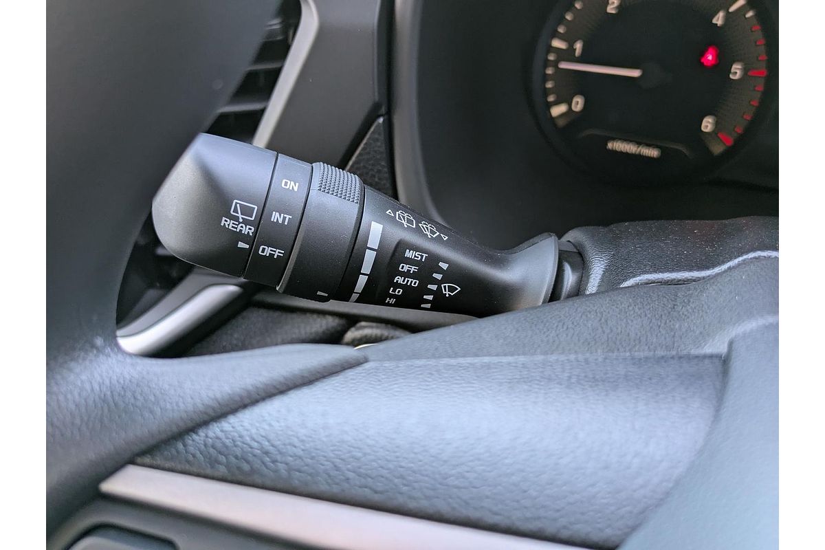 2025 Isuzu MU-X LS-M