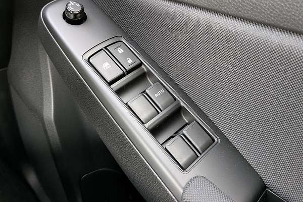 2025 Isuzu MU-X LS-M