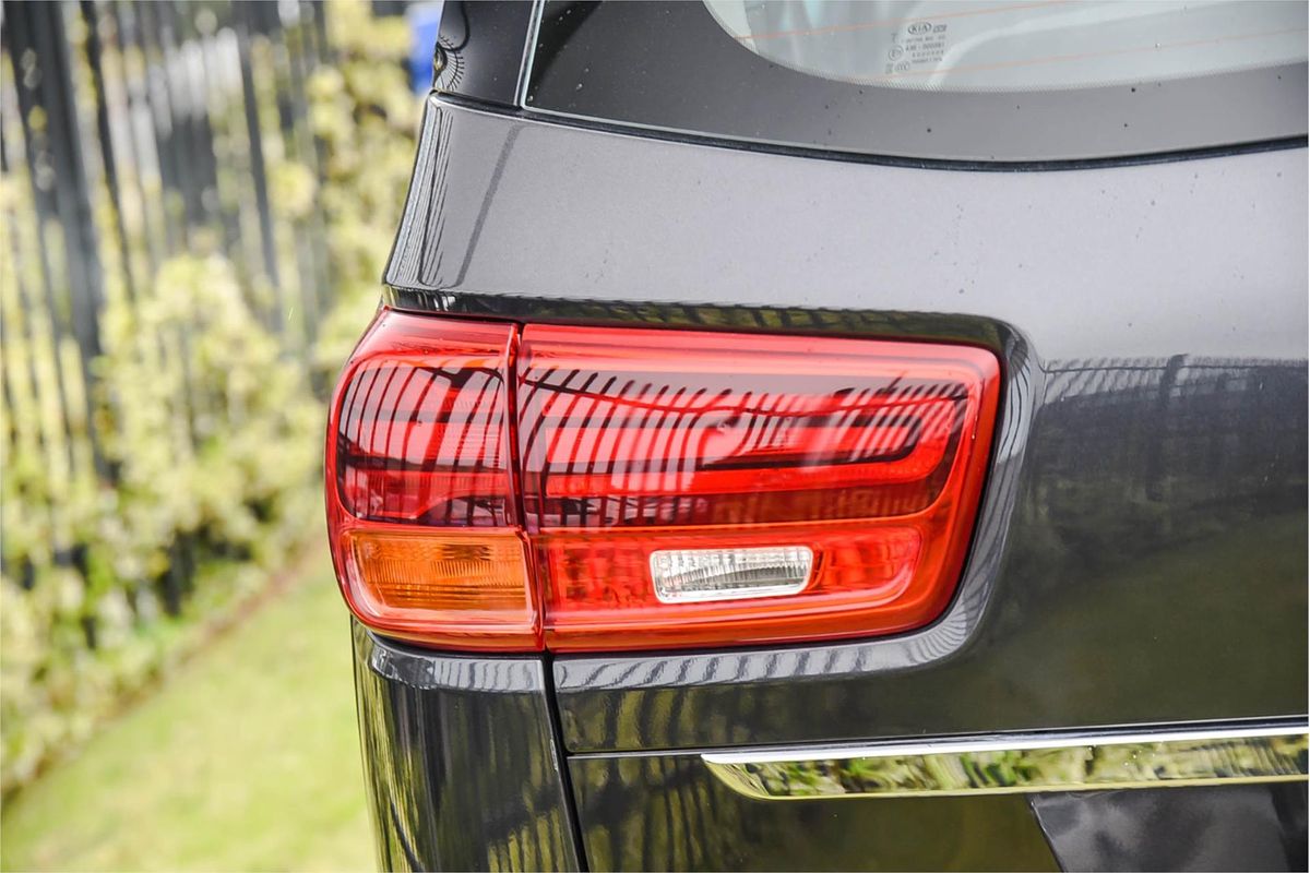 2020 Kia Carnival S YP