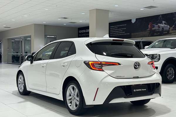 2019 Toyota Corolla Ascent Sport MZEA12R