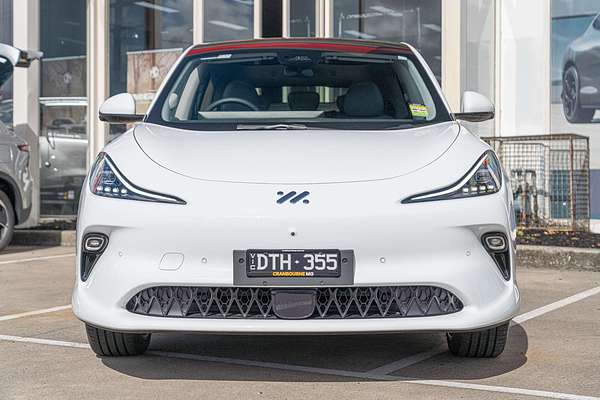 2025 MG IM6 Platinum S12L