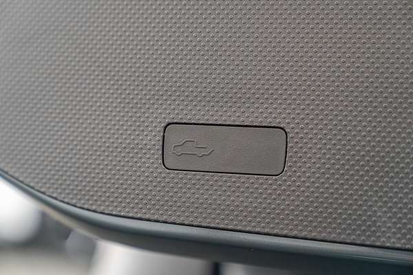 2025 MG MGU9 Explore EKK1C 4X4