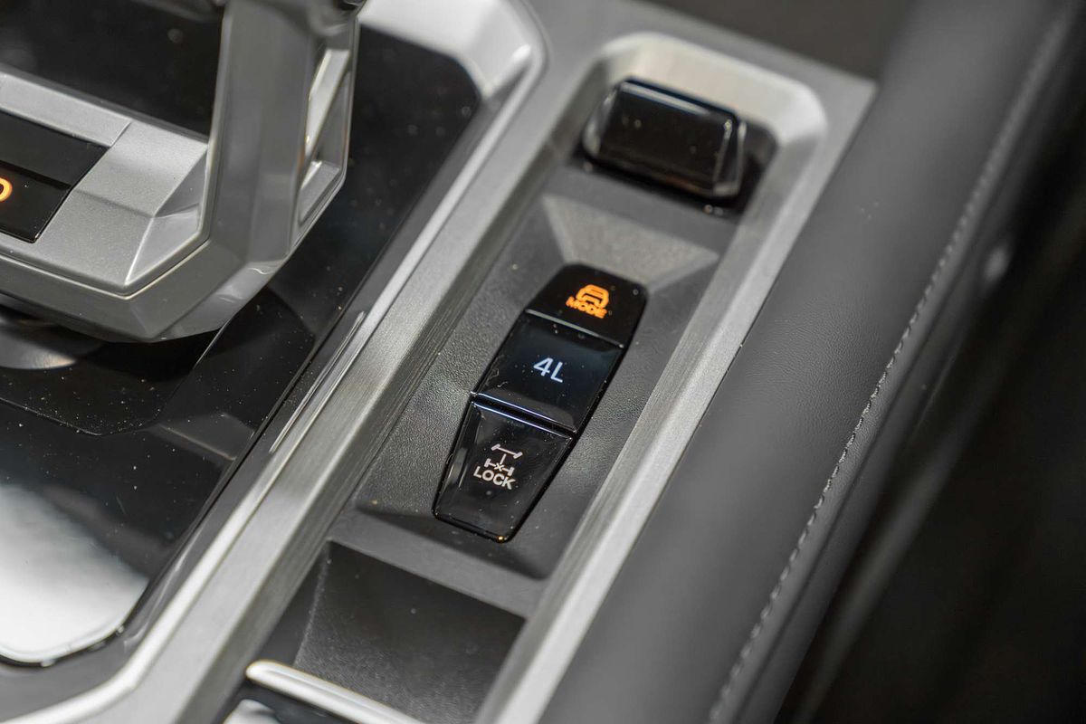 2025 MG MGU9 Explore EKK1C 4X4