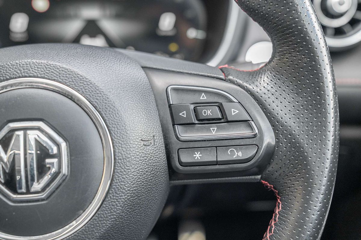 2021 MG HS PHEV Essence SAS23