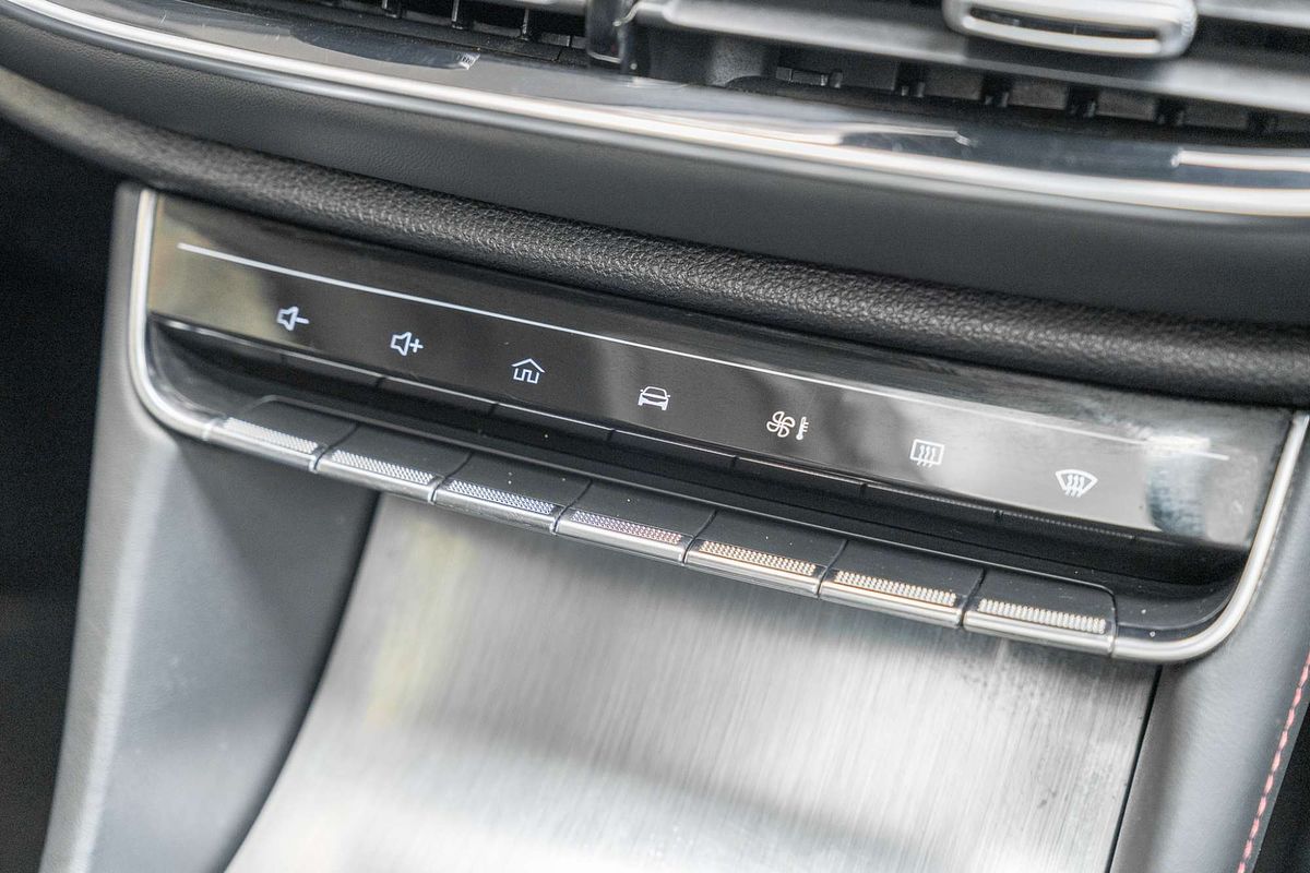 2021 MG HS PHEV Essence SAS23