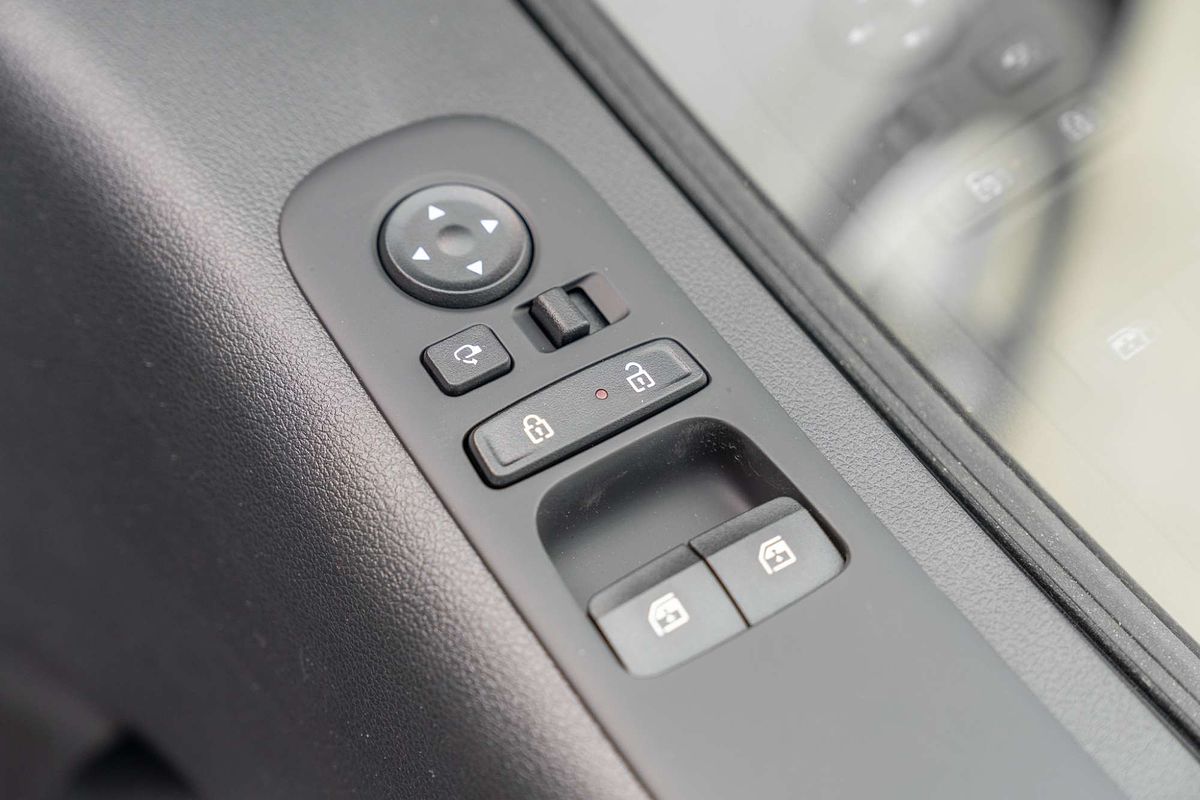 2025 Hyundai STARIA US4.V3